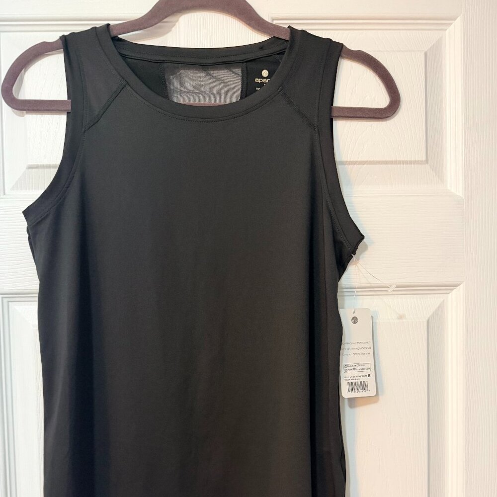 Black Athletic Apana Yoga Top - Small NWT